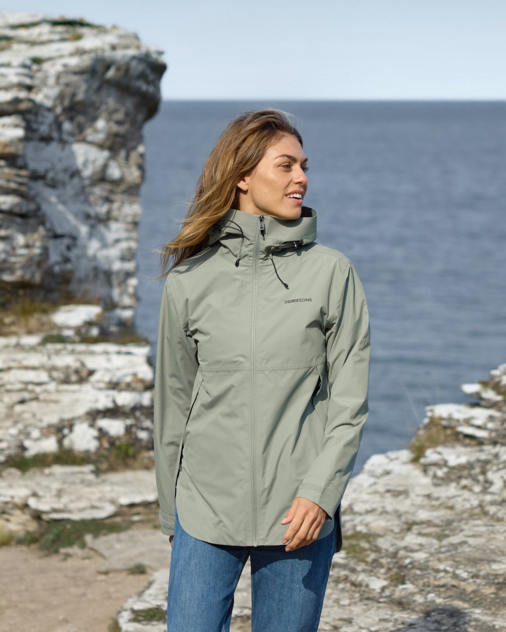 Didriksons Tilde Women's Waterproof Winter Jacket - Lightweight Windproof Puffer Coat for Outdoor Activities, Hiking & Daily Wear