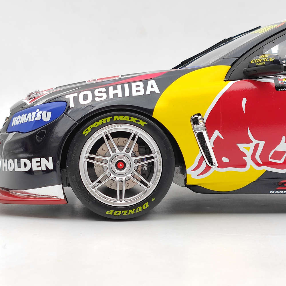 1:12 Scale Red Bull 2015 Bathurst Winner #888 Holden VF Commodore B12H15Q Resin Model Car - Collectible Diecast Racing Toy Gift for Car Enthusiasts & Display Decor for Office/Home