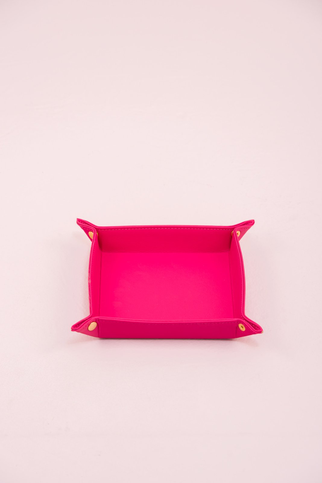 Weddingstar Vegan Leather Travel Jewelry Tray - Medium Size Pink Jewelry Organizer for Wedding, Bridal Shower & Travel Accessories