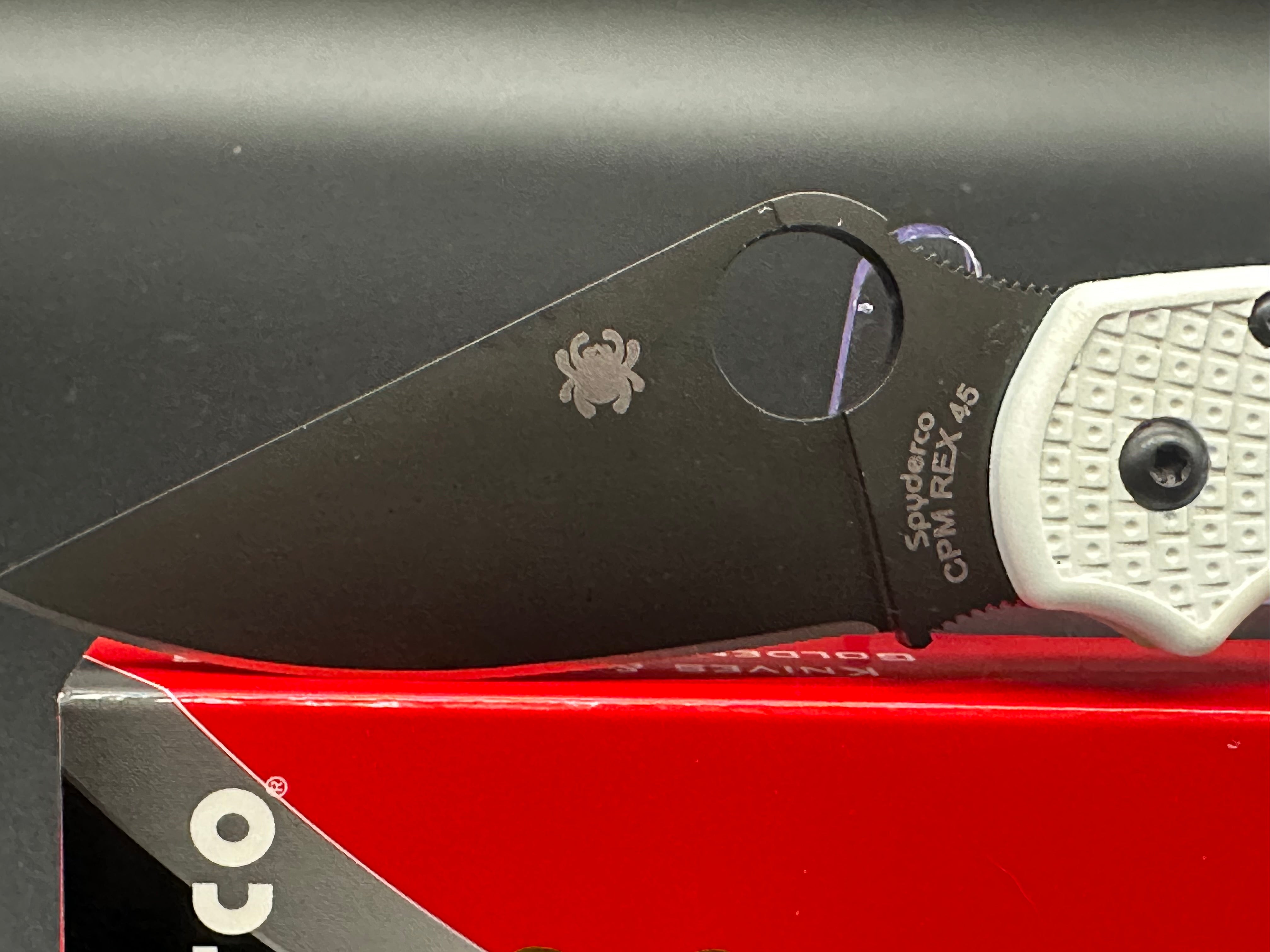 Spyderco Para 3 Lightweight Folding Knife - Black DLC Coated REX 45 Blade & White FRN Handle | EDC Pocket Knife for Camping, Hiking & Outdoor Adventures (Model C223PWHBK)