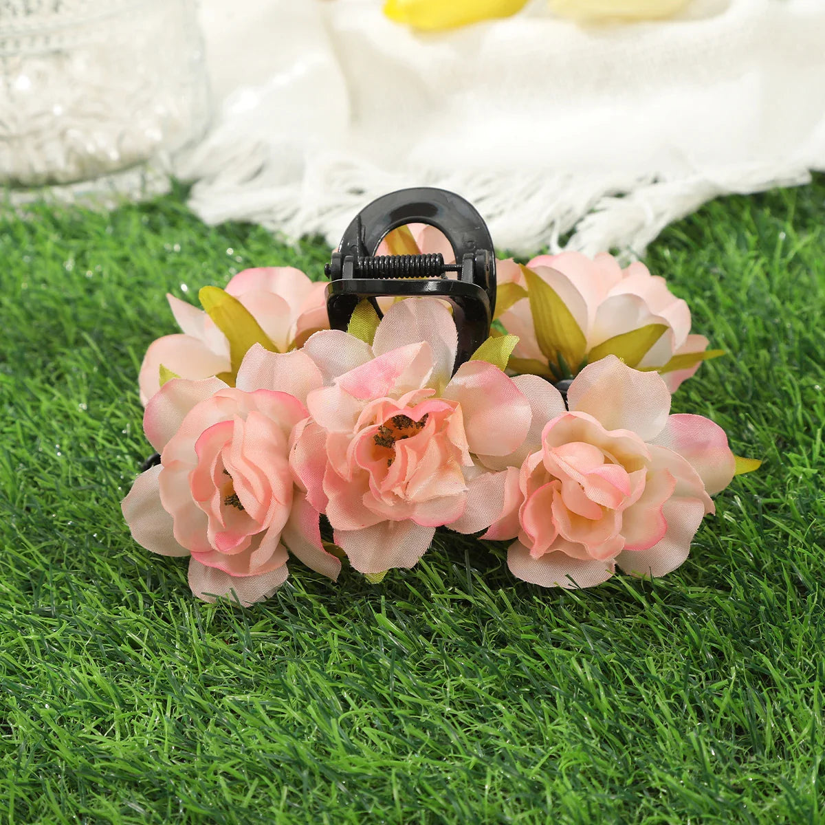 Haimeikang Large Flower Hair Clips for Women - Thick Hair Barrettes, Crab Claw Hairpins, Summer Fashion Hair Accessories for Weddings, Parties, and Everyday Wear