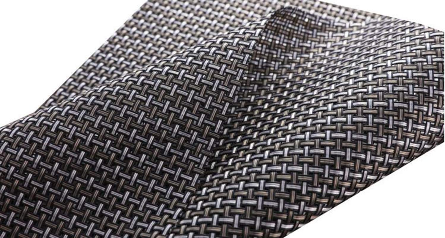 Round Table Placemats Set of 4 - Heat Resistant Wedge Place Mats for Dining Table - Wipe Clean Table Pads (Coffee Brown) - Perfect for Kitchen, Dining Room & Coffee Shop Use