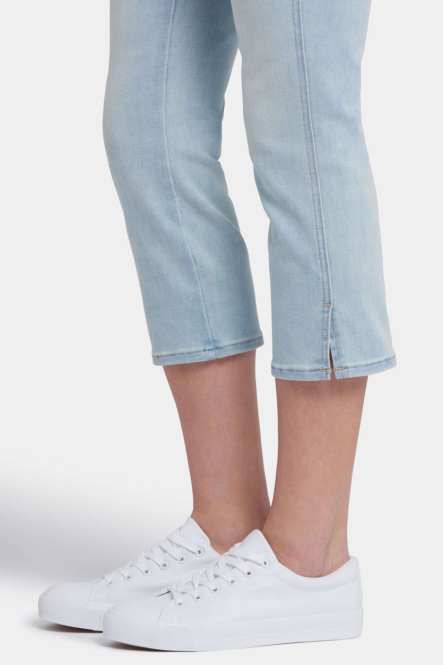 Chloe Capri Jeans for Women - High Waisted Stretch Denim Pants | Pamplona Ice Wash | Casual & Comfortable Summer Style for Outings, Travel & Everyday Wear
