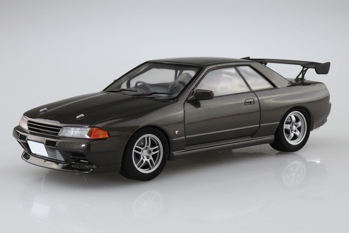 Aoshima 1/24 Initial D Anime Rin Hojo BNR32 Nissan Skyline GT-R Model Car Kit - Perfect for Anime Fans & Car Enthusiasts Collection & Display