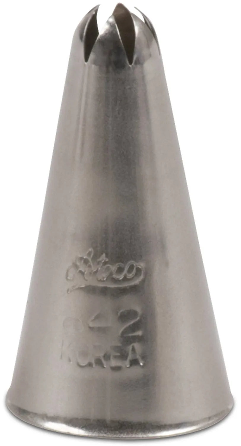 Closed Star Pastry Tip - Professional Stainless Steel Baking Decorating Nozzle for Cakes, Cupcakes & Cookies - Perfect for Birthday, Wedding & Holiday Desserts