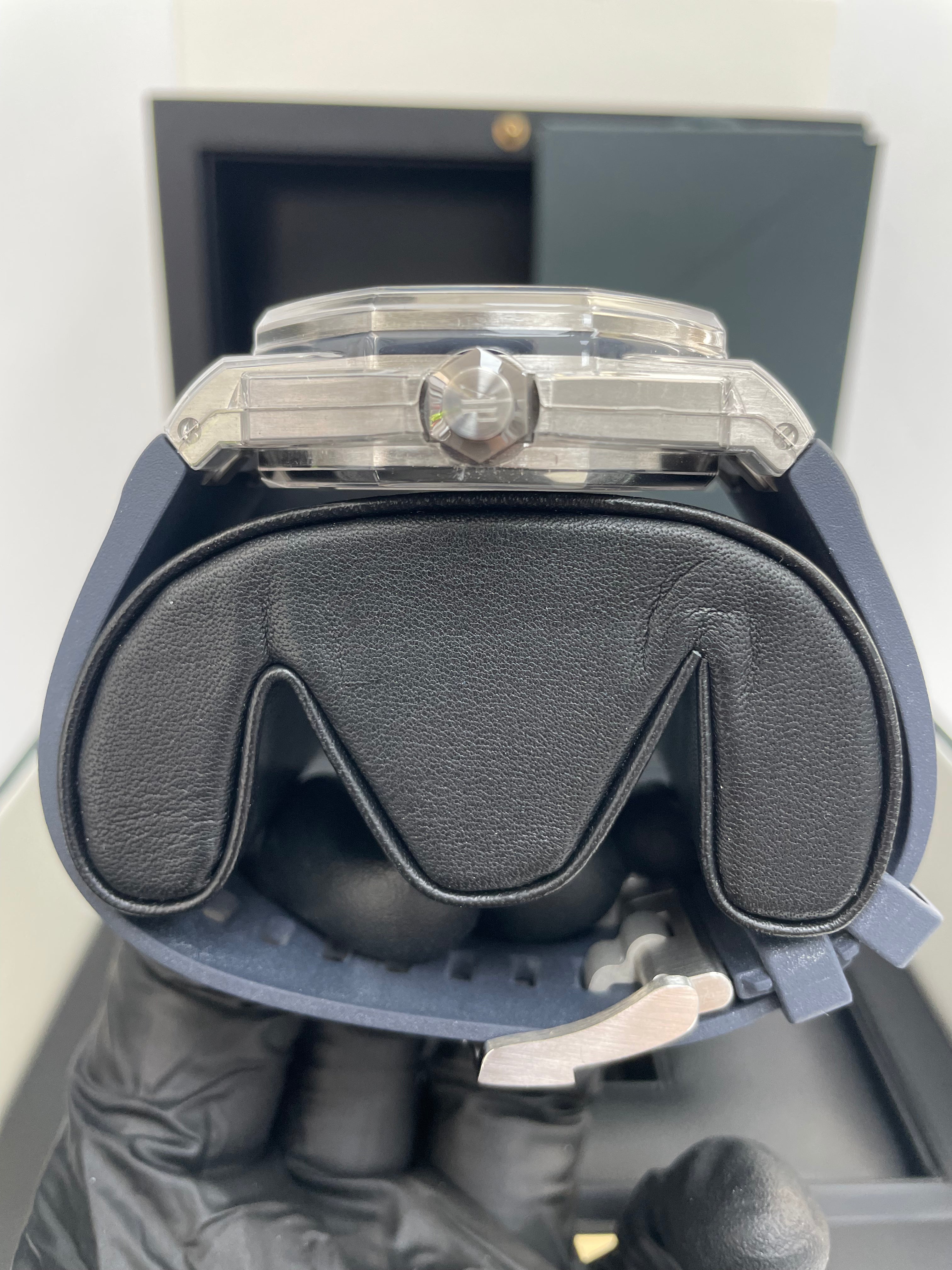 Audemars Piguet Royal Oak Offshore Diver Men's Watch - Blue Dial Stainless Steel 15720ST.OO.A027CA.01 - Luxury Dive Watch for Water Sports & Formal Occasions