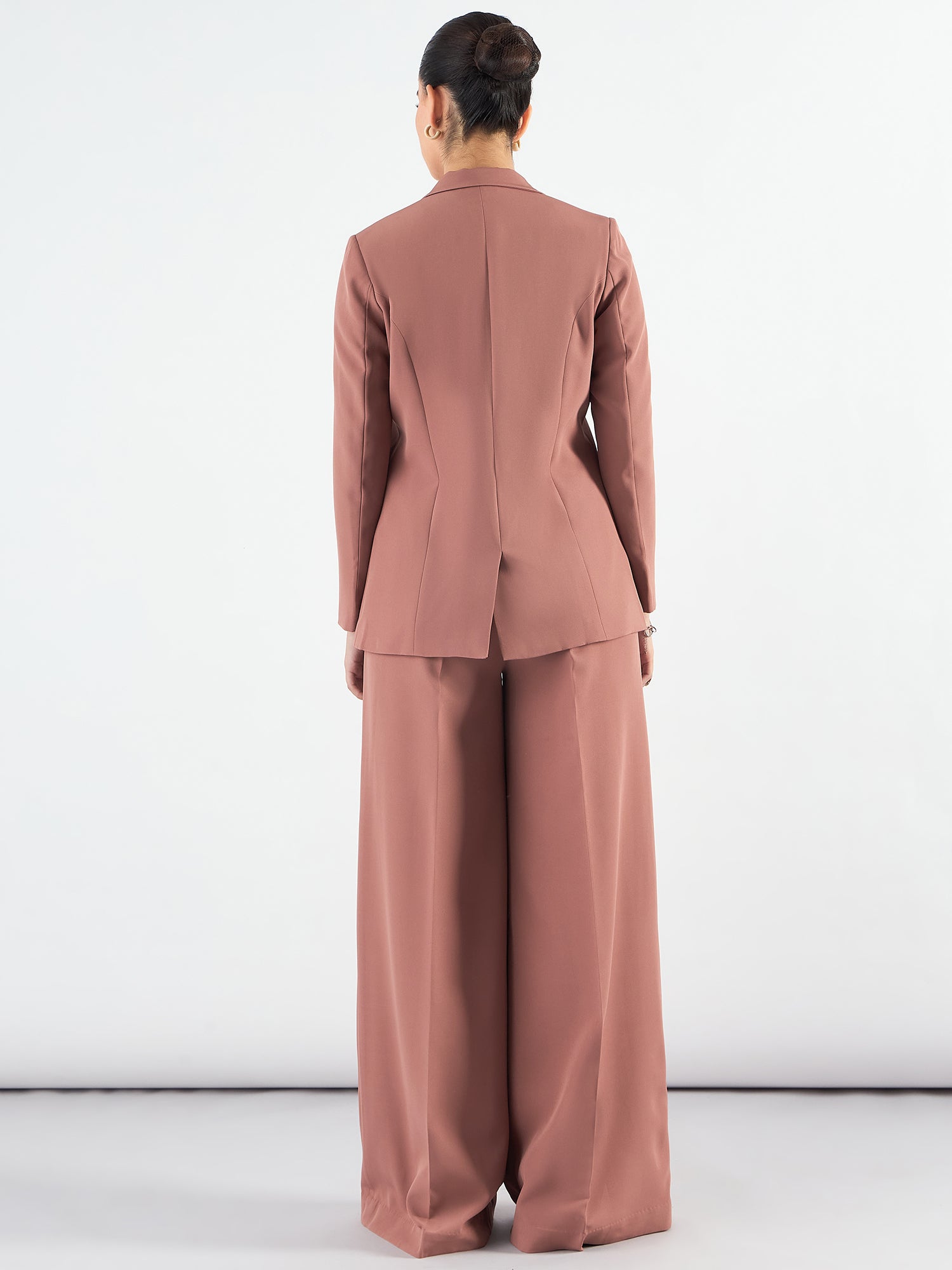 Dusty Peach Classic 3-Piece Stretch Suit for Men | Comfortable Business & Wedding Attire | Office, Formal Events & Special Occasions