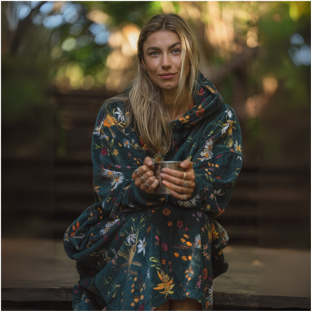 Native Botanical Changing Towel Poncho with Long Sleeves - Quick Dry, Lightweight & Stylish for Beach, Pool, Yoga & Outdoor Activities