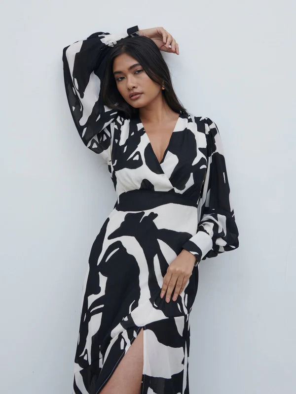 Lilianna Balloon Sleeve Midaxi Dress - Monochrome Abstract Print Flowy Women's Dress for Wedding, Party & Special Occasions