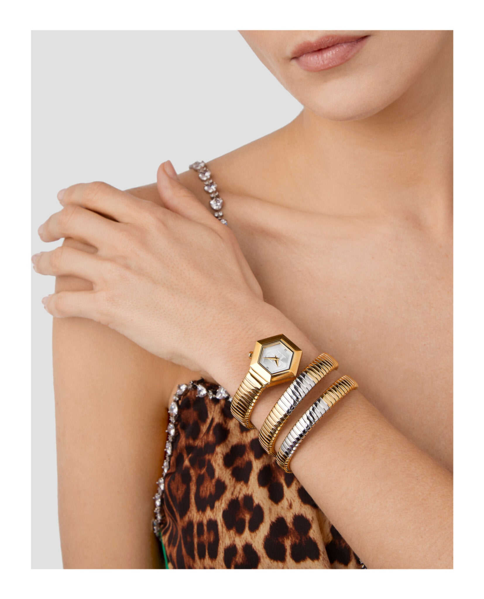 Hexagon Snake Bracelet Watch - Stylish Unisex Fashion Watch for Men & Women - Perfect for Casual Wear, Parties & Gifts