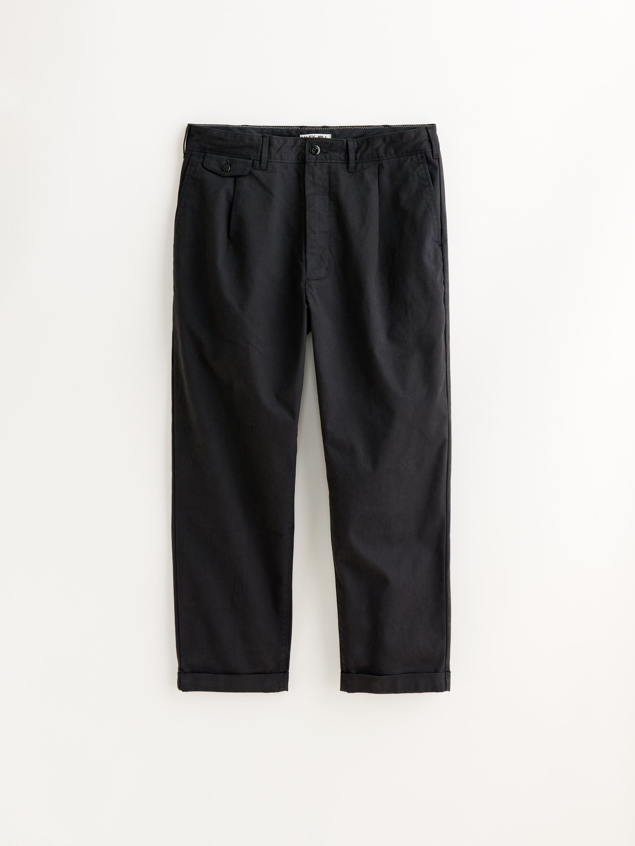 Men's Classic Chino Pleated Dress Pants - Comfortable & Stylish for Office, Business Casual & Formal Occasions