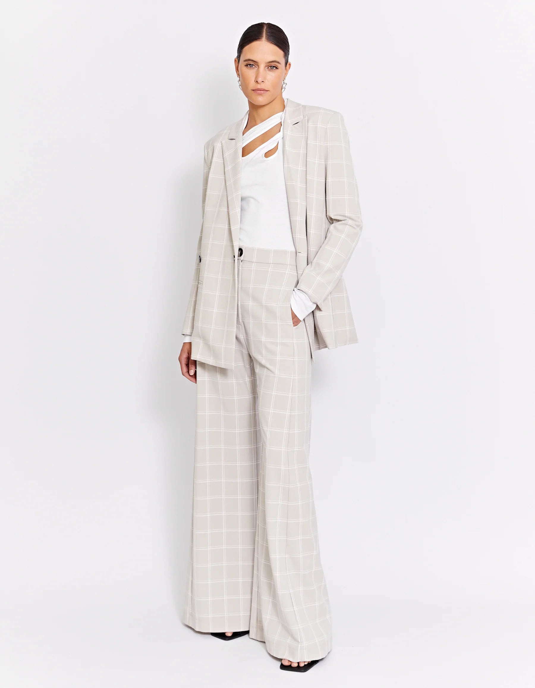 Stylish Estelle Blazer for Women - Trendy Office & Formal Wear - Perfect for Business Meetings, Weddings & Special Occasions