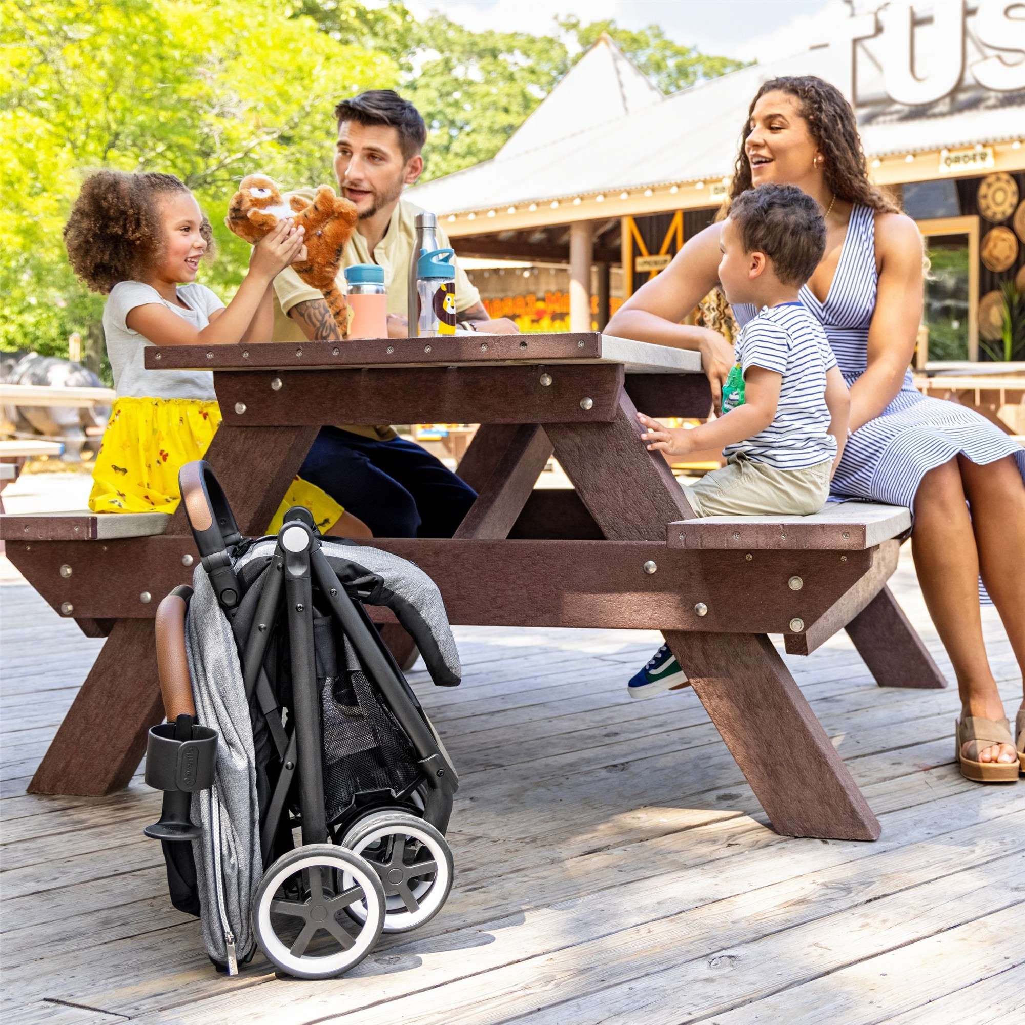 Evenflo Gold Otto Lightweight Stroller - Compact Foldable Baby Stroller with Canopy | Perfect for Travel, Shopping & Daily Walks