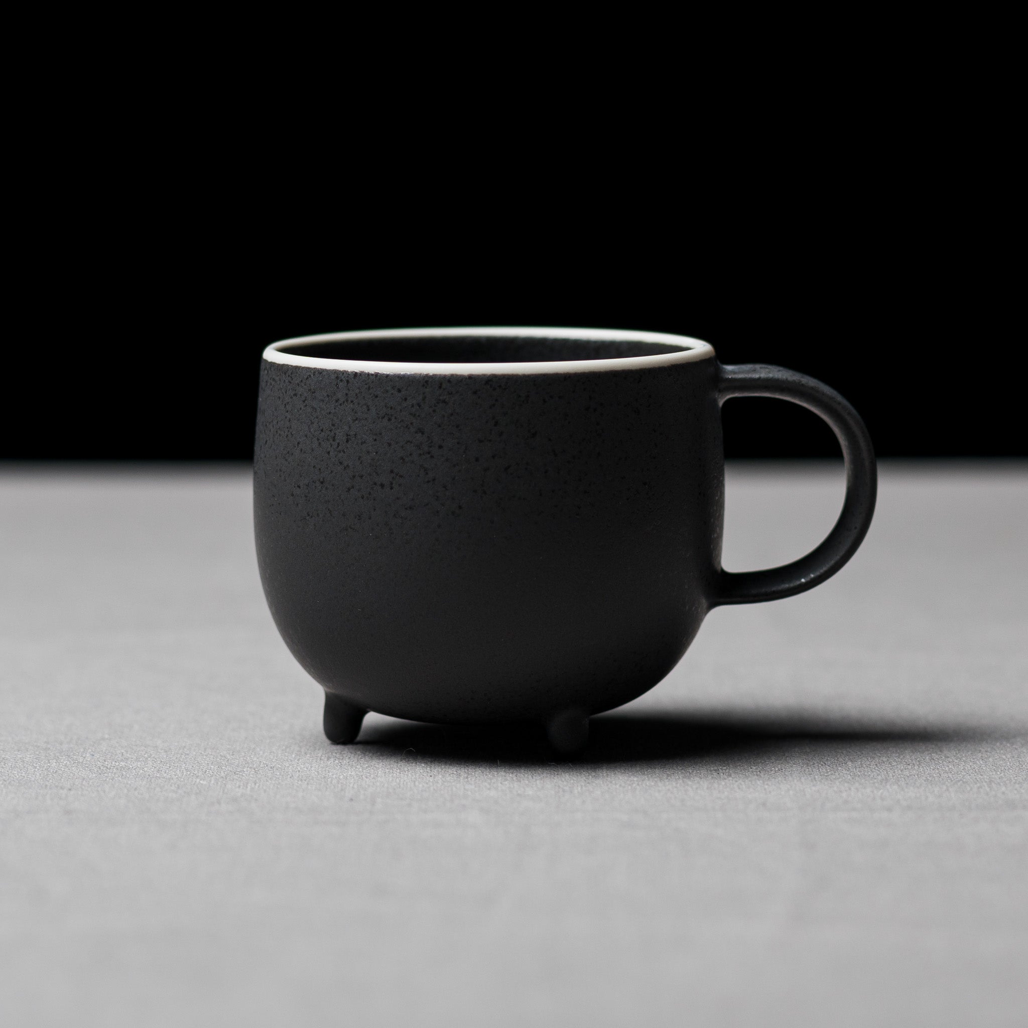 Marumi Series Three Legs Round Mug Cup 180ml - Perfect for Coffee, Tea & Hot Drinks at Home or Office