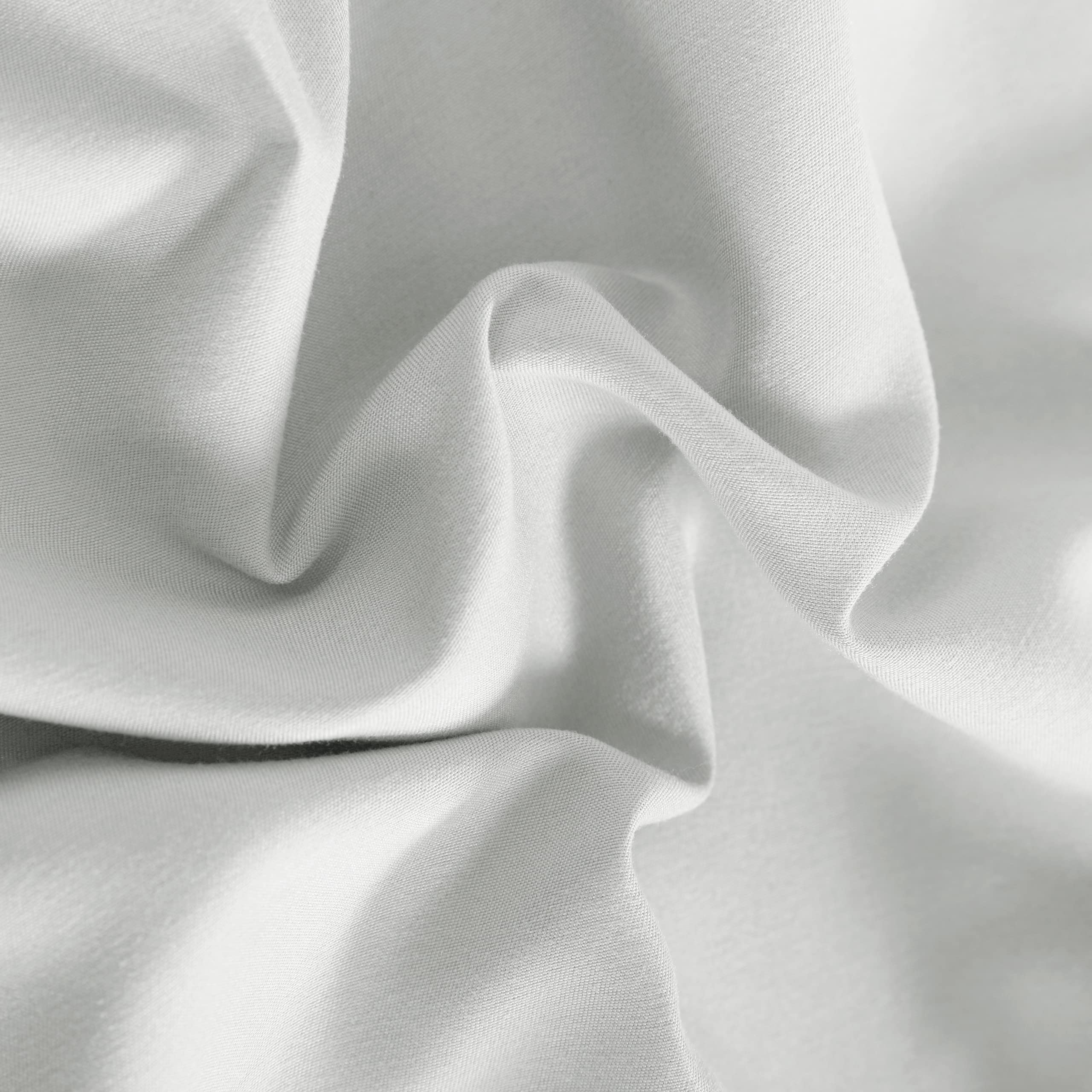 NTBAY 4-Piece 100% Microfiber King Size Bed Sheet Set - Ultra Soft 1800 Thread Count, Wrinkle & Fade Resistant, Deep Pocket Fitted Sheet (1 Flat, 1 Fitted, 2 Pillowcases) - Light Grey | Luxury Bedding for Master Bedroom, Guest Room & Hotel Style Comfort