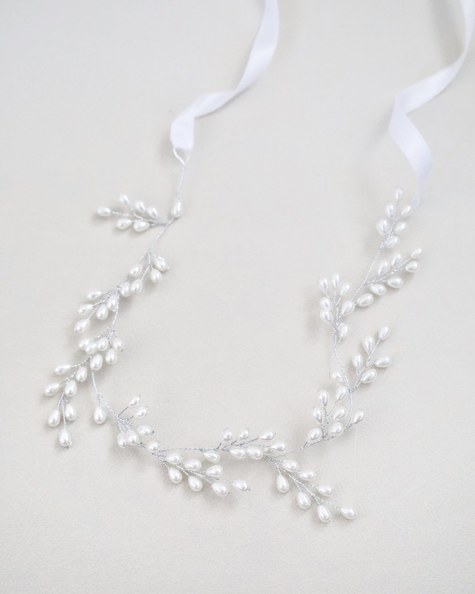 Pearl Leaves Vine Branch - Artificial Greenery for Home Decor, Wedding Centerpieces & Party Backdrops