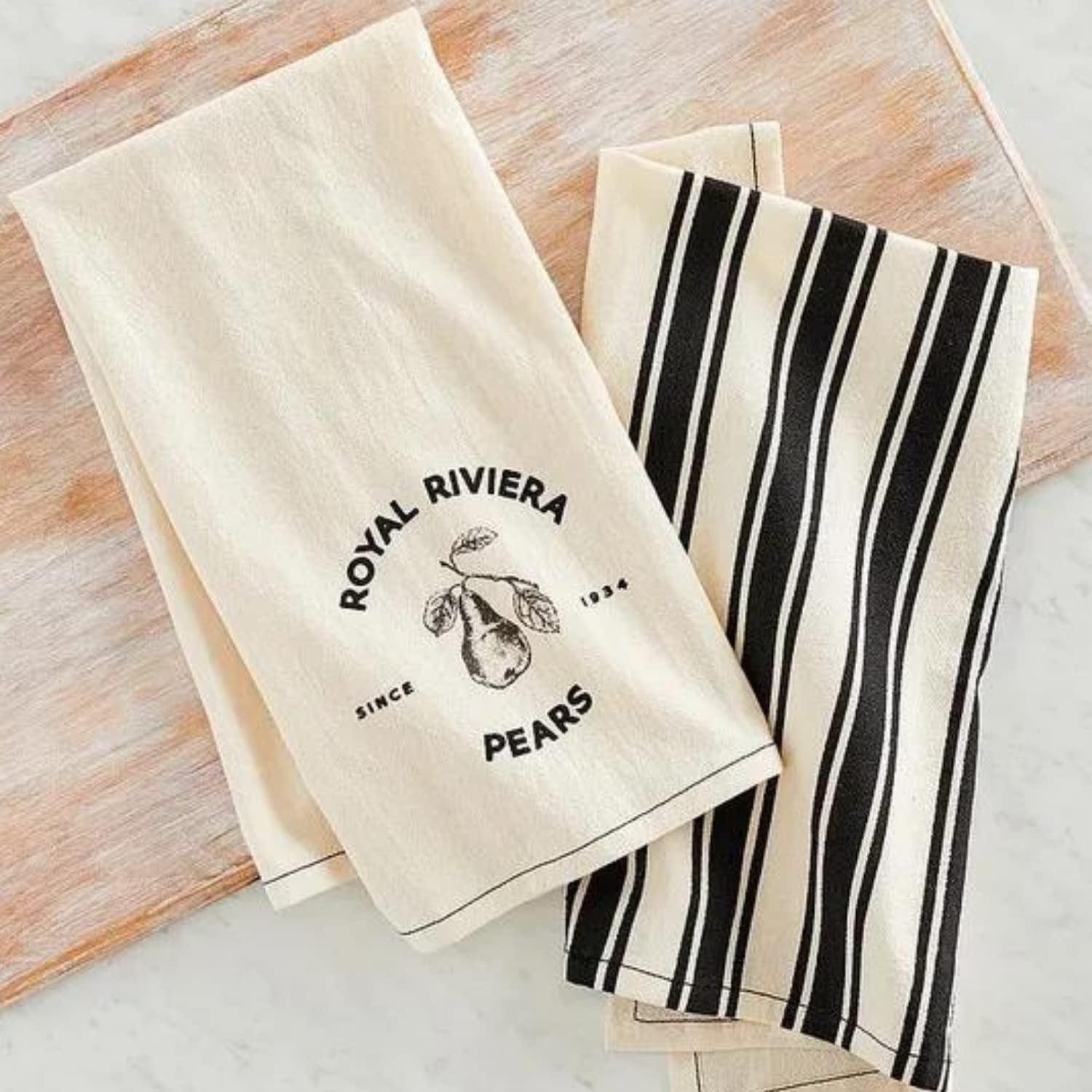 Harry & David 4-Piece Kitchen Linens Set - Premium Apron, Oven Mitt & Towels for Cooking, Baking & Home Decor - Perfect Gift for Chefs & Home Cooks