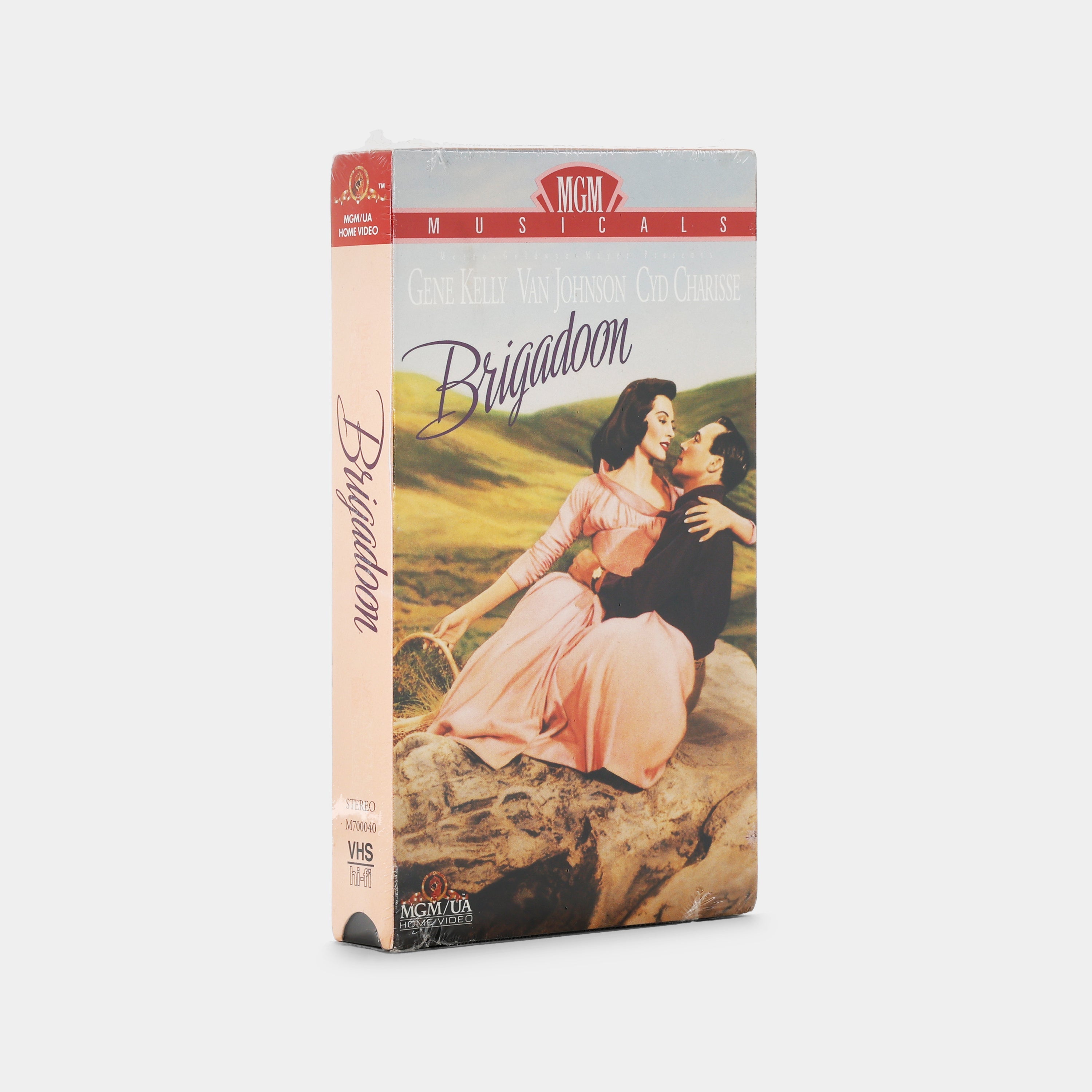 Brigadoon (Sealed) Vintage VHS Tape - Classic Musical Film for Collectors & Movie Enthusiasts | Perfect for Nostalgic Home Viewing & Retro Decor