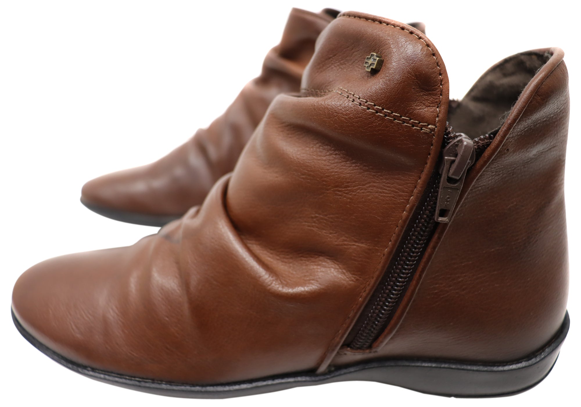 Perlatto Linda Women's Comfortable Leather Ankle Boots - Brazilian Made Leather Booties for Walking, Work & Casual Outfits