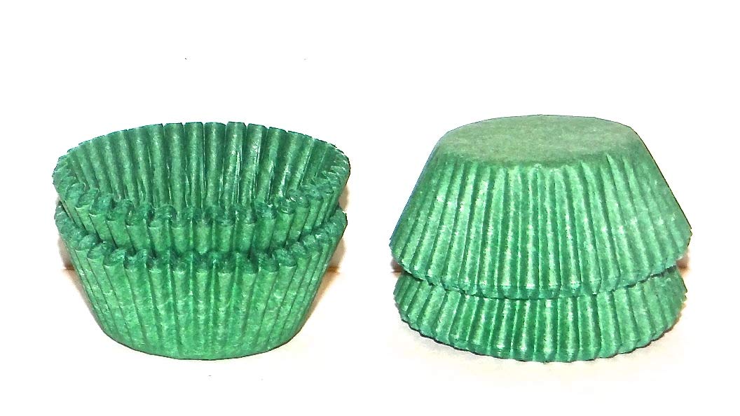 200 Pack #5 Green Paper Candy Cups - Eco-Friendly Disposable Candy Making Supplies for Parties, Weddings & Dessert Displays
