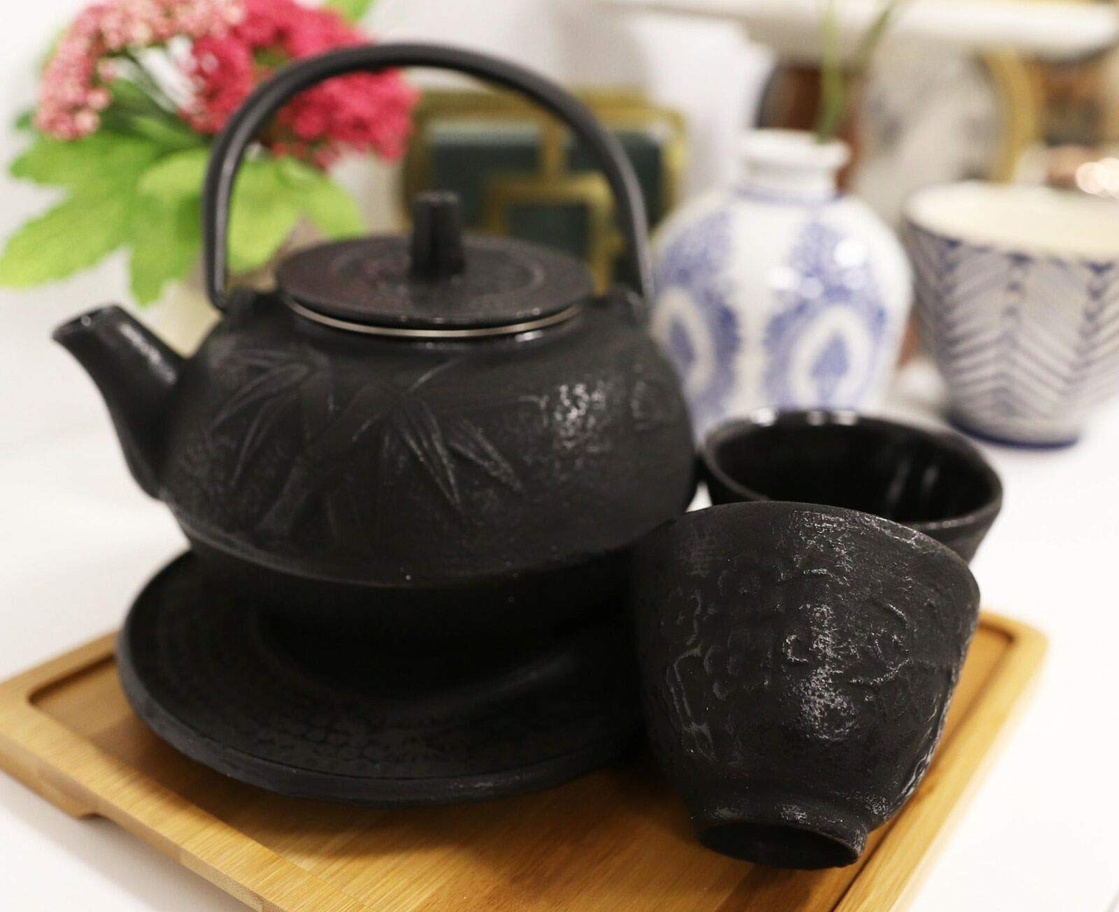 Japanese Evergreen Bamboo Black Traditional Heavy Cast Iron Tea Pot Set for 2 - Authentic Tetsubin Teapot for Green Tea, Matcha & Herbal Brewing - Perfect for Home Tea Ceremonies & Relaxation