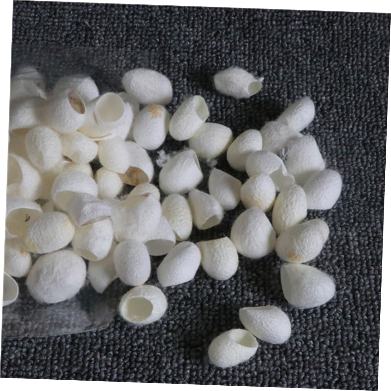 Healeved 270 Pcs Natural Silk Facial Cleansing Sponges - Gentle Exfoliating Silkworm Cocoon Balls for Skin Care & Makeup Removal - Perfect for Daily Face Cleansing, Massage, and Spa Treatments