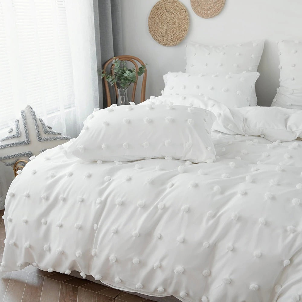 Soft White Pom Pom Bedding Set - Queen Size, 3-Piece Comforter Set with Decorative Pom Poms - Perfect for Cozy Bedrooms, Guest Rooms & Boho Chic Home Decor