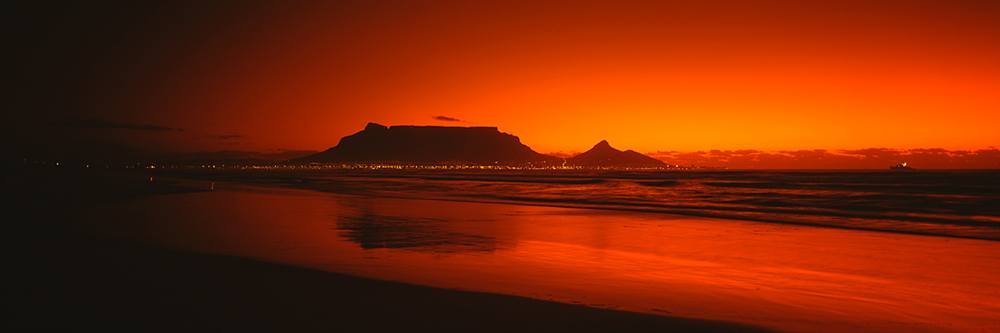Peel & Stick Wall Mural - Table Mountain Sunset Table Bay Wallpaper (48