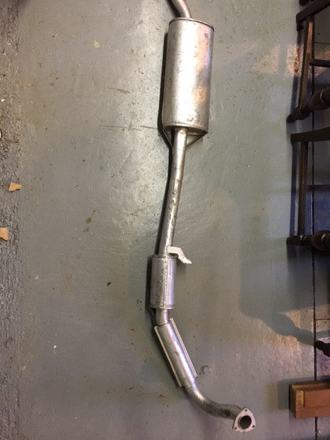 Alfa Romeo Alfetta Sedan 2.0L Mid Exhaust System - High Performance Replacement Part for Classic Car Restoration & Racing Upgrades