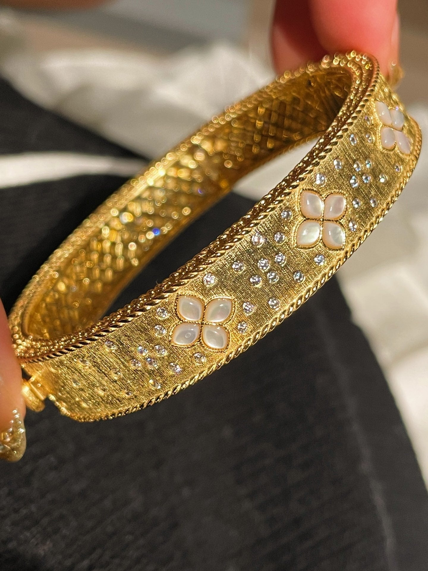 Luxury Pavé Heavywork Brushed Bangle with Natural Mother of Pearl Clover Design - Elegant Women's Jewelry for Parties, Weddings & Special Occasions