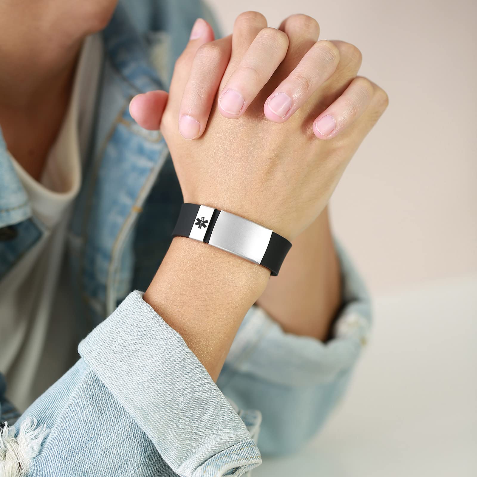 VNOX Custom Medical Alert Bracelets for Men & Women - Sporty Medical ID Bracelet for Emergency Health Conditions - Perfect for Running, Hiking & Daily Wear