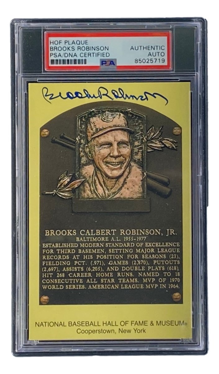 Brooks Robinson Autographed 4x6 Baltimore Orioles Hall of Fame Plaque Card with PSA/DNA Certification 85025719 - Perfect for Baseball Memorabilia Collectors and Sports Fans Display