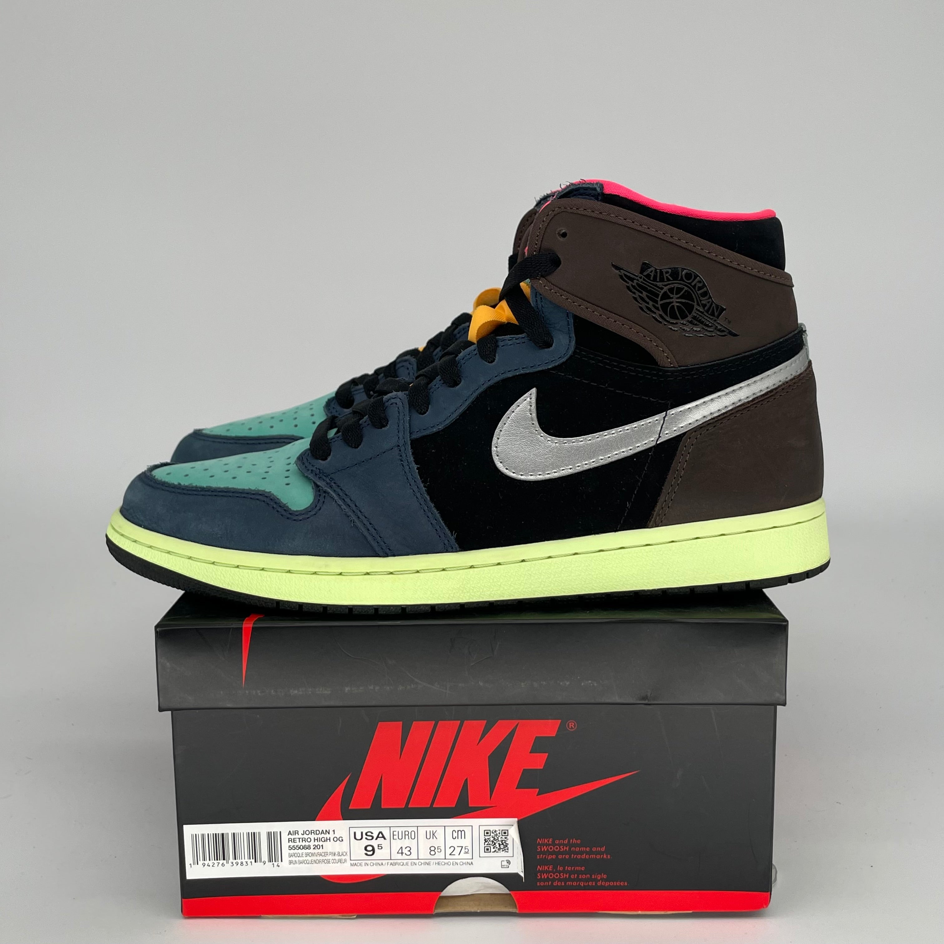 AIR JORDAN 1 BIO HACK Sneakers Men's Size 9.5 - Retro Basketball Shoes 555088-201 | Streetwear Fashion & Casual Wear for Everyday Style