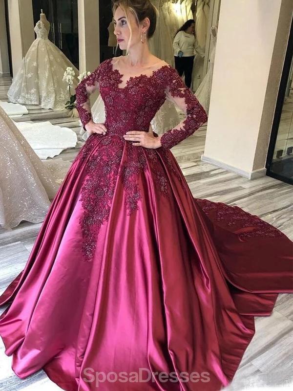 Elegant Long Sleeve Lace Applique Purple Evening Gown - Formal Prom Dress for Women | Perfect for Homecoming, Ball, Wedding & Special Occasions