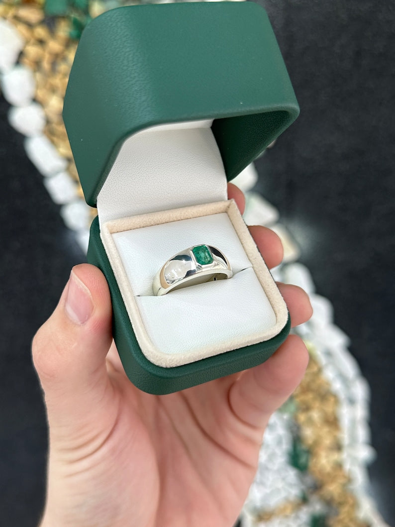 0.85ct Natural Green Emerald Solitaire Ring for Men & Women - Sterling Silver Bezel Set Vertical Unisex Ring - Perfect for Engagement, Wedding, Anniversary & Everyday Wear