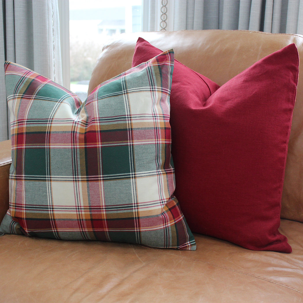 Festive Holiday Plaid Pillow Cover - Soft Decorative Cushion Case for Christmas, Winter Home Decor - Perfect for Sofa, Bed, and Living Room Cozy Styling