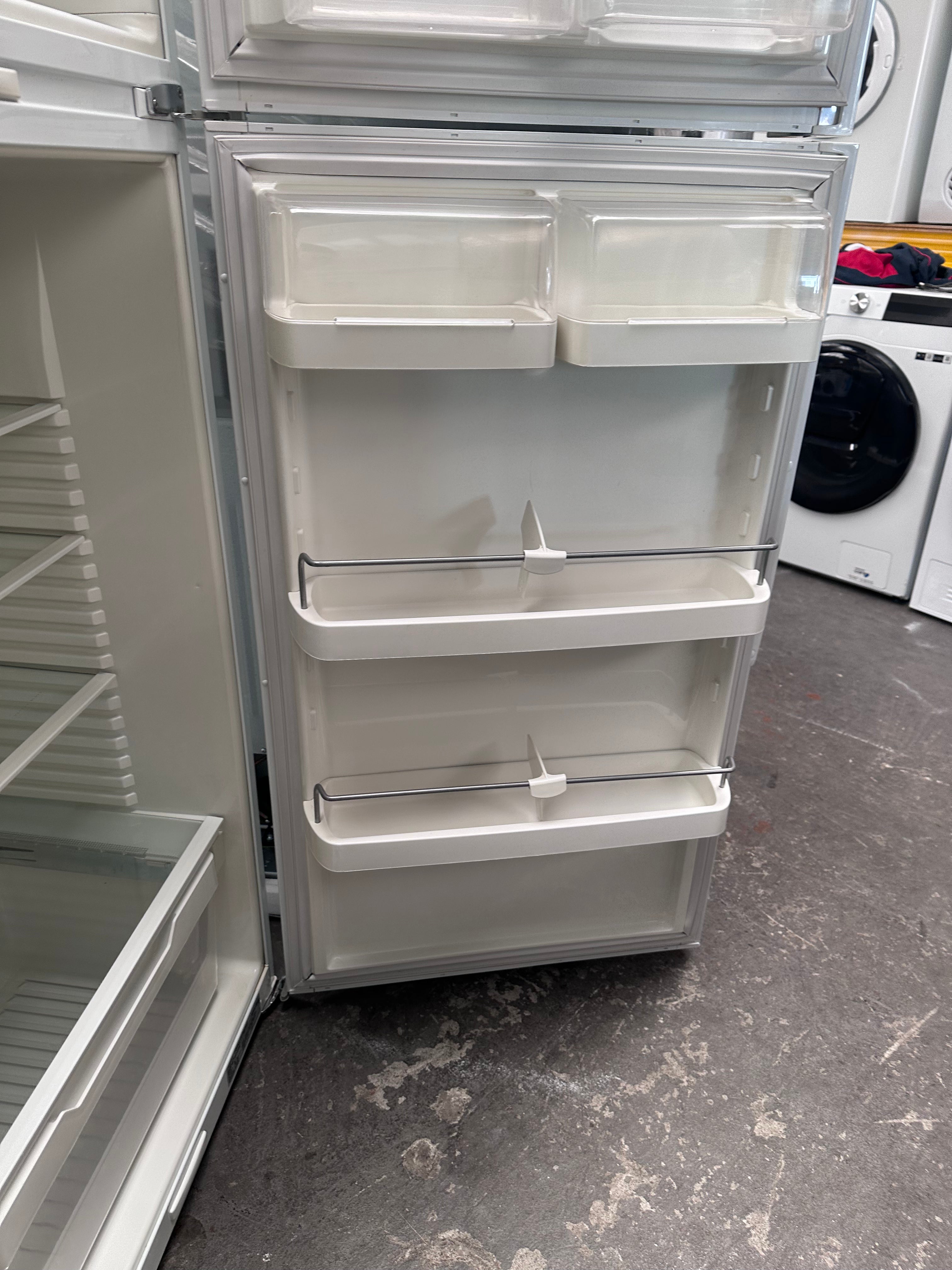 Fisher & Paykel 381L Refrigerator - Energy Efficient French Door Fridge (Certified Refurbished) for Modern Kitchen & Open Plan Living Spaces