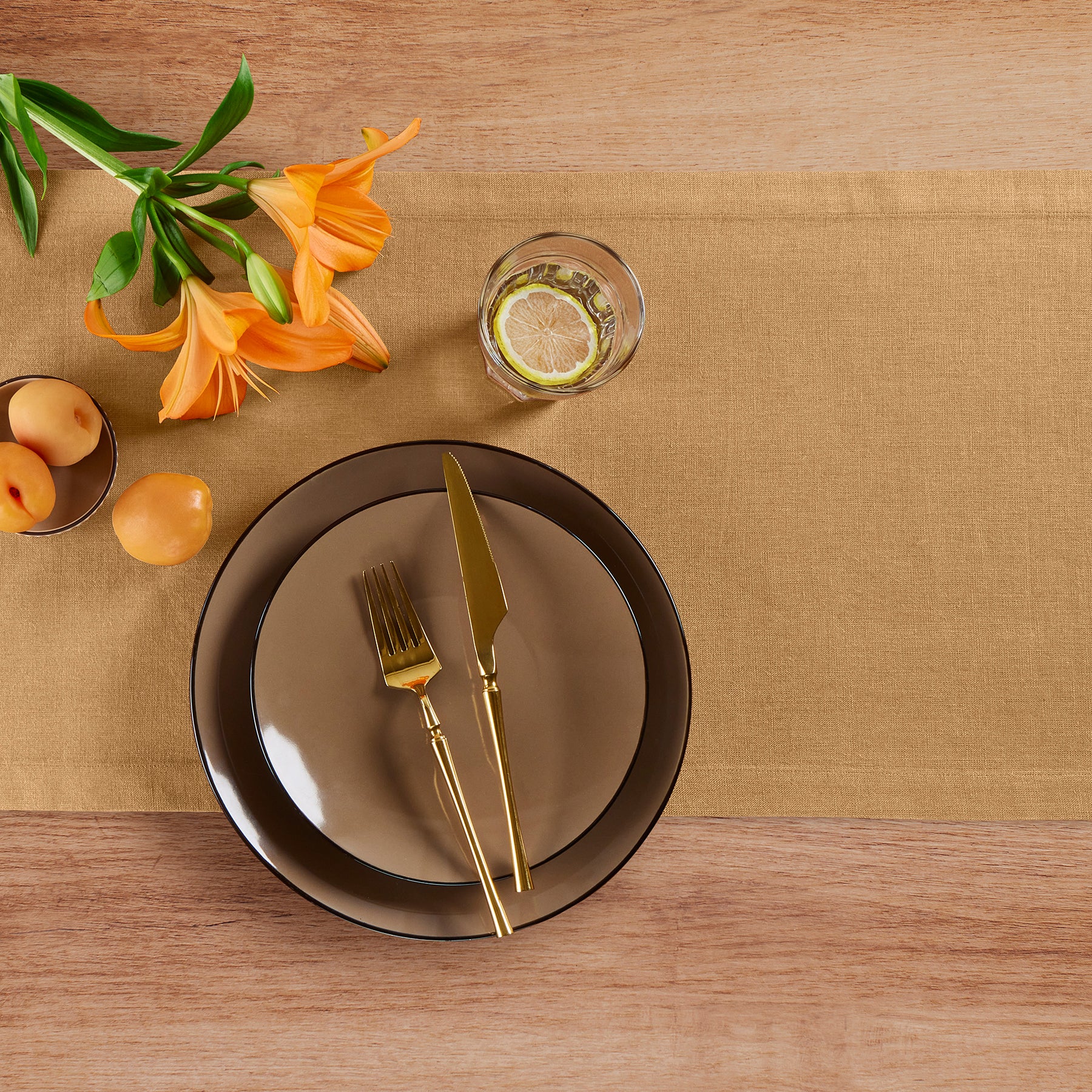 Elegant Diana Medium Weight Table Runner - Perfect for Dining Tables, Weddings, and Holiday Decor