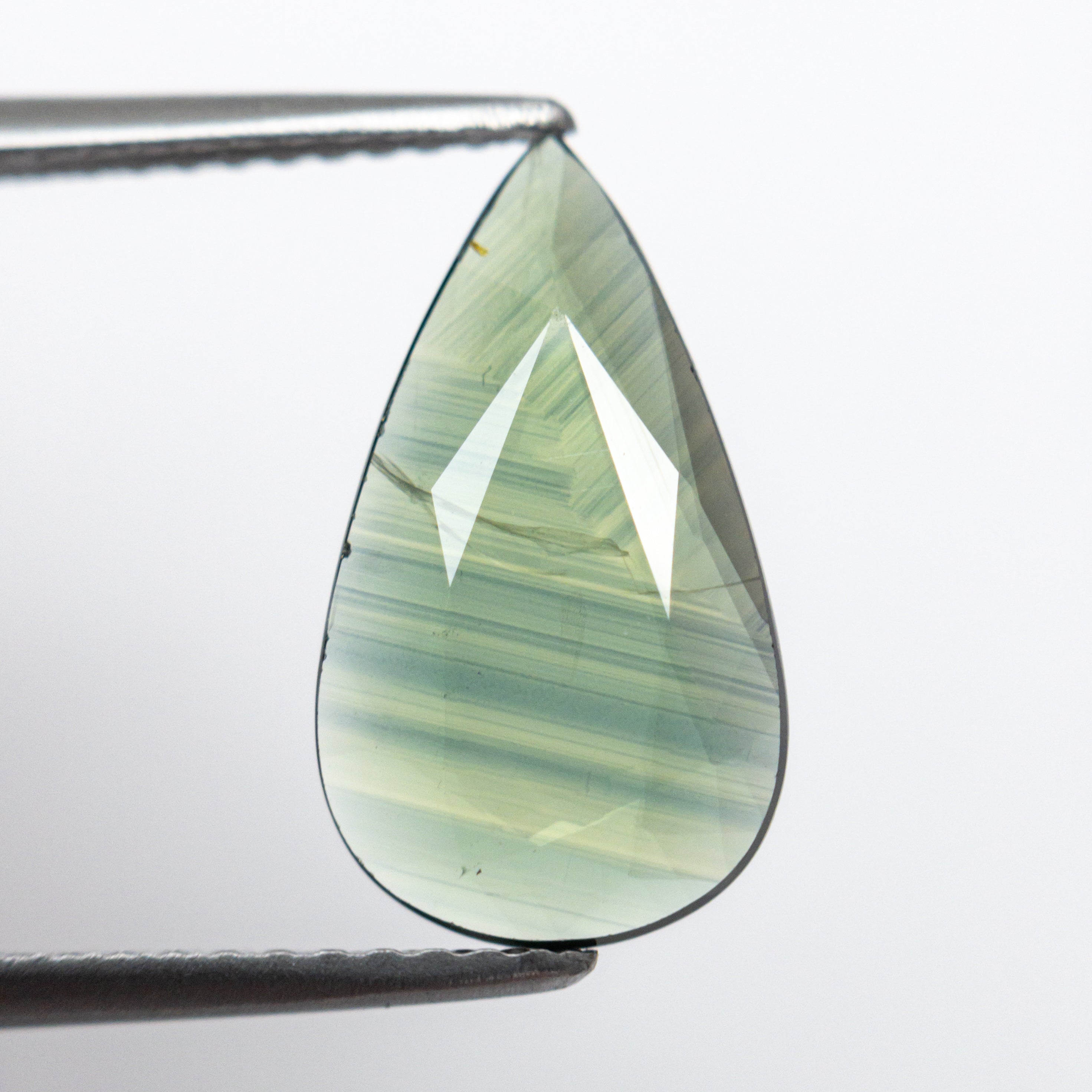 1.83ct Natural Pear Cut Blue Sapphire Gemstone - 14.03x7.96x1.60mm Portrait Cut Loose Stone for Jewelry Making, Engagement Rings & Necklace Pendants