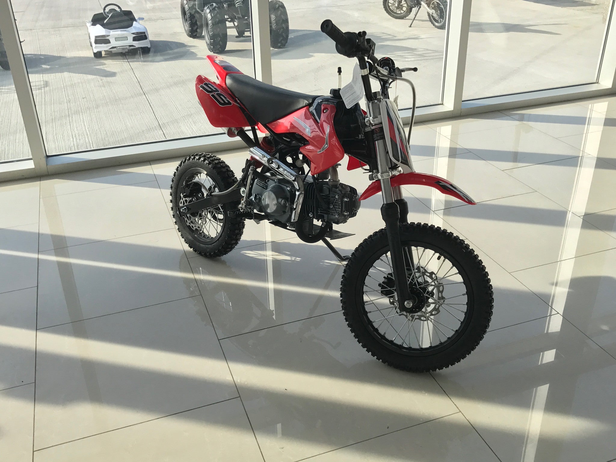 125cc Venom Dirt Bike 4 Stroke - Mamba Off-Road Motorcycle for Adults & Teens - Perfect for Trail Riding, Motocross & Backyard Adventures