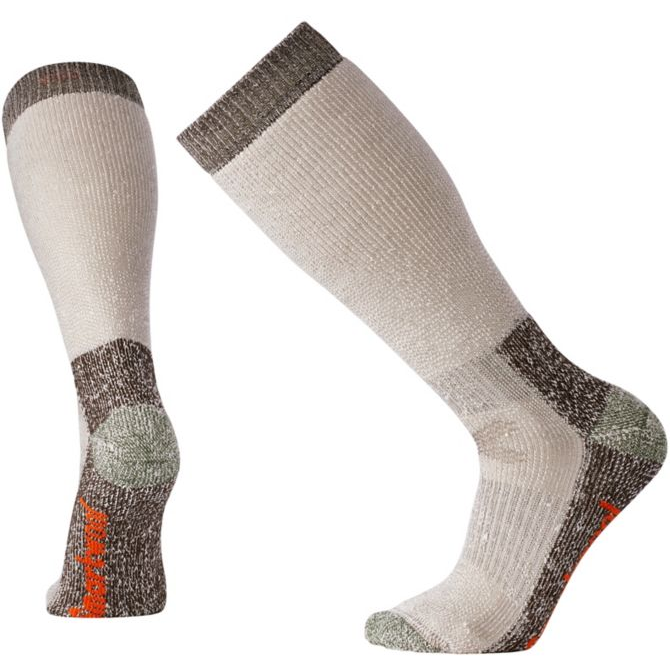 Smartwool Hunt Classic Maximum Cushion Over The Calf Socks - Merino Wool Hiking & Hunting Socks for Men, Warm & Durable Outdoor Socks for Cold Weather Adventures