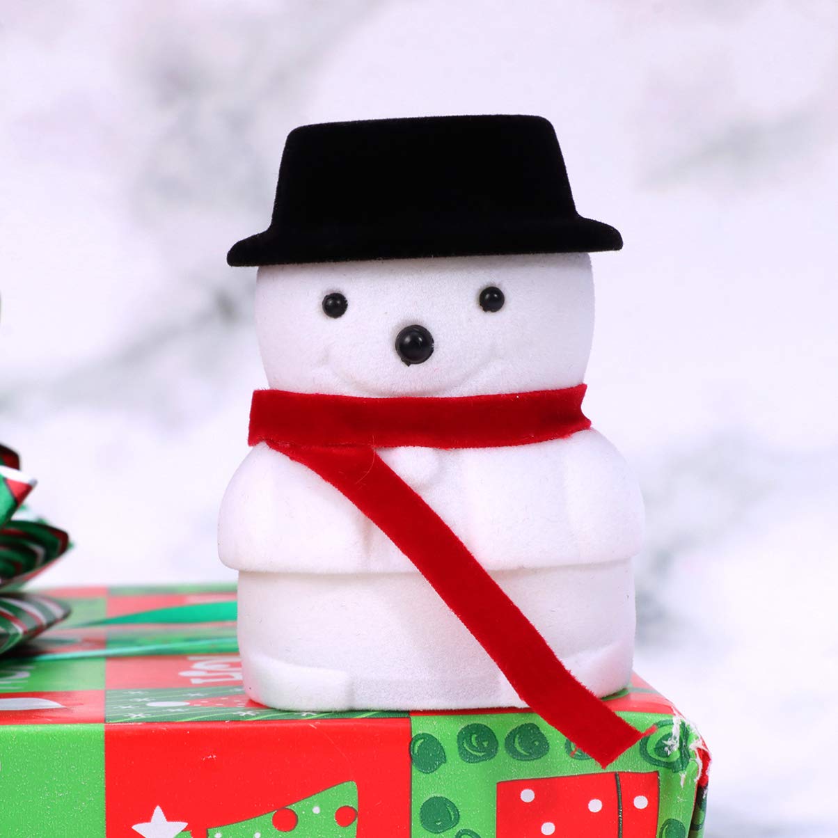 Amosfun Earring Case & Jewelry Box - Christmas Snowman Design Ring Holder for Engagement, Wedding, Xmas Party - Perfect for Jewelry Storage & Gift Giving