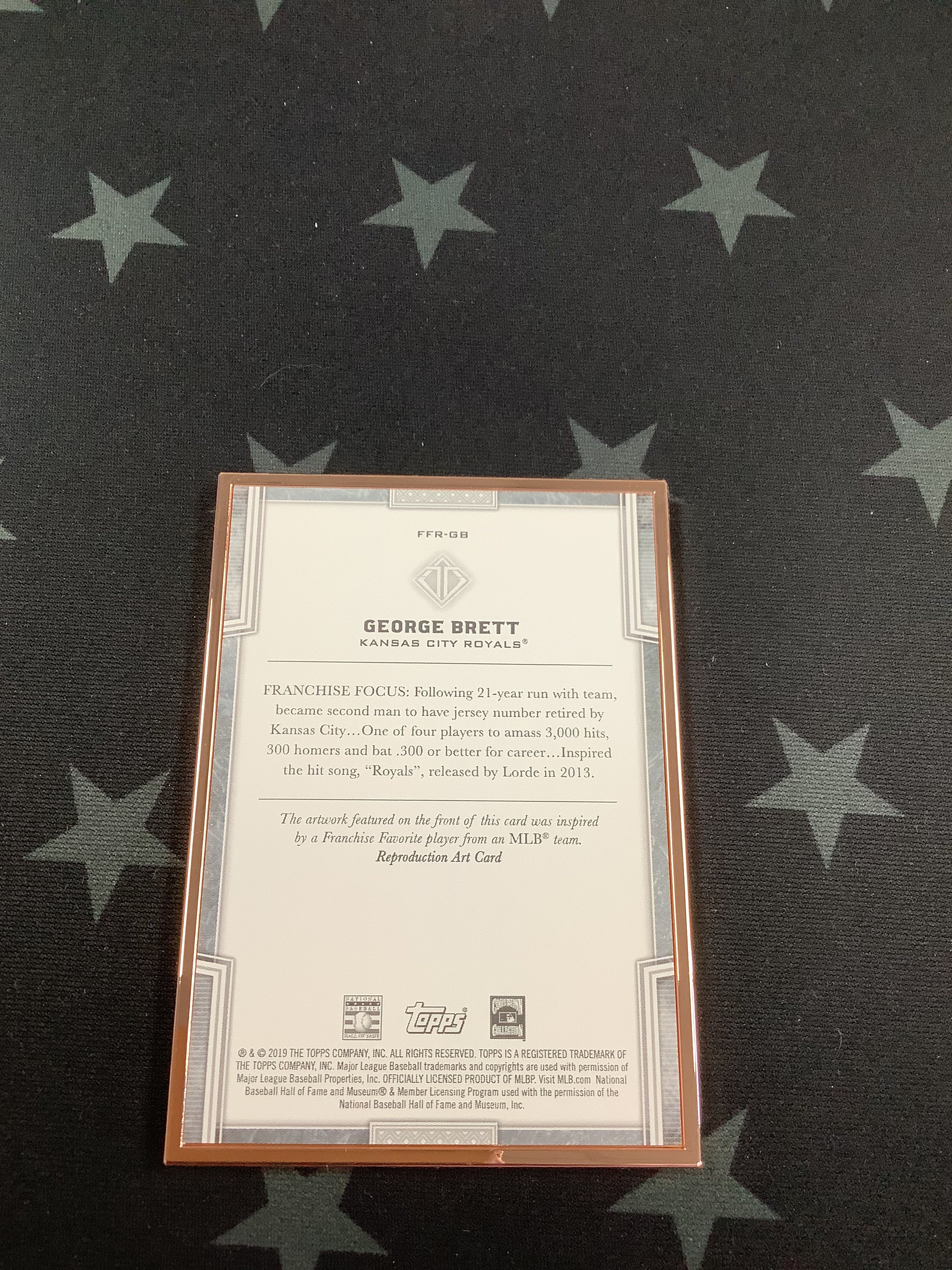 2019 George Brett Franchise Favorites Transcendent Collection Baseball Card #FFR GB /100 - Rare Collectible for MLB Fans & Sports Memorabilia Enthusiasts