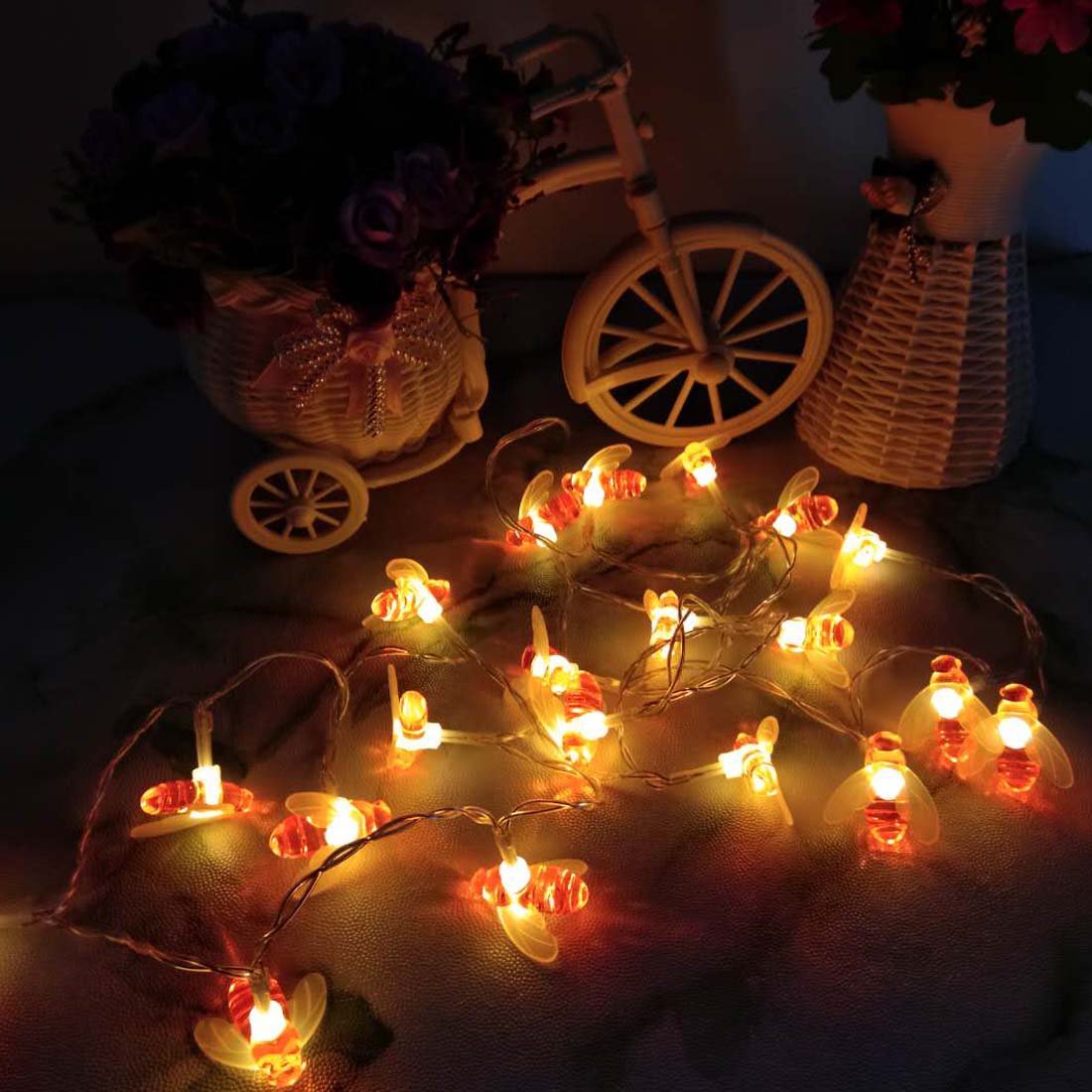 Bee String Lights - 19Ft 40 LED Battery Fairy Lights for Garden, Patio & Lawn Decor