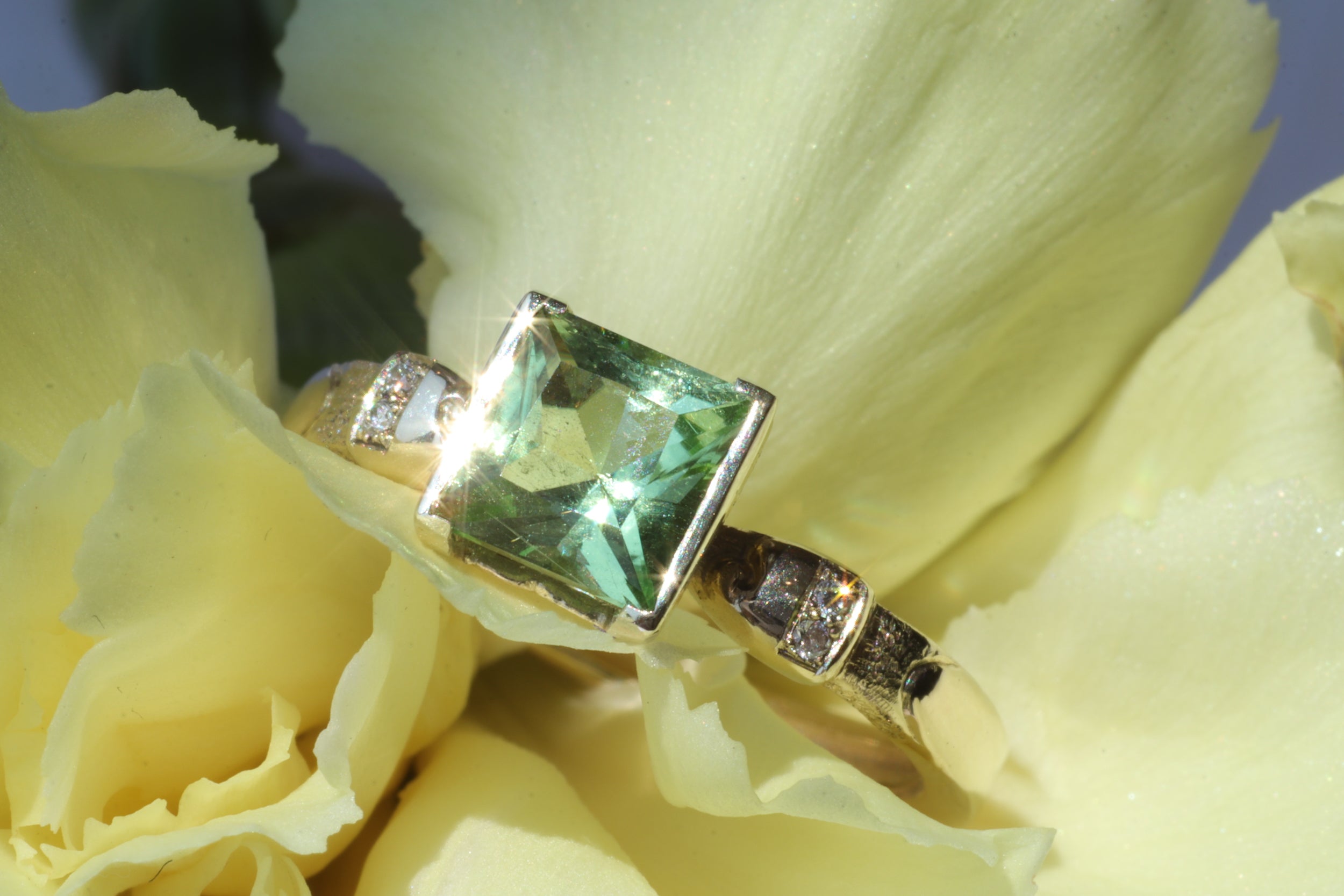 Cloudbeam Paraiba Ring - Stunning Blue Gemstone Jewelry for Women | Perfect for Weddings, Anniversaries & Special Occasions