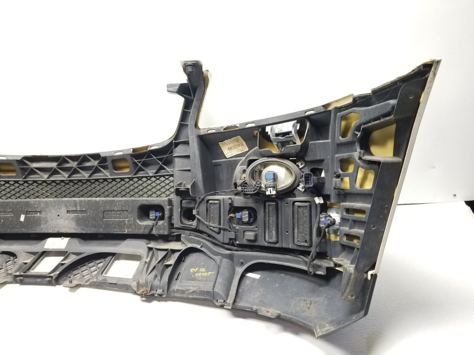 2006-2011 Mercedes ML500 Front Bumper Cover OEM W164 Replacement - Perfect for Off-Roading & City Driving