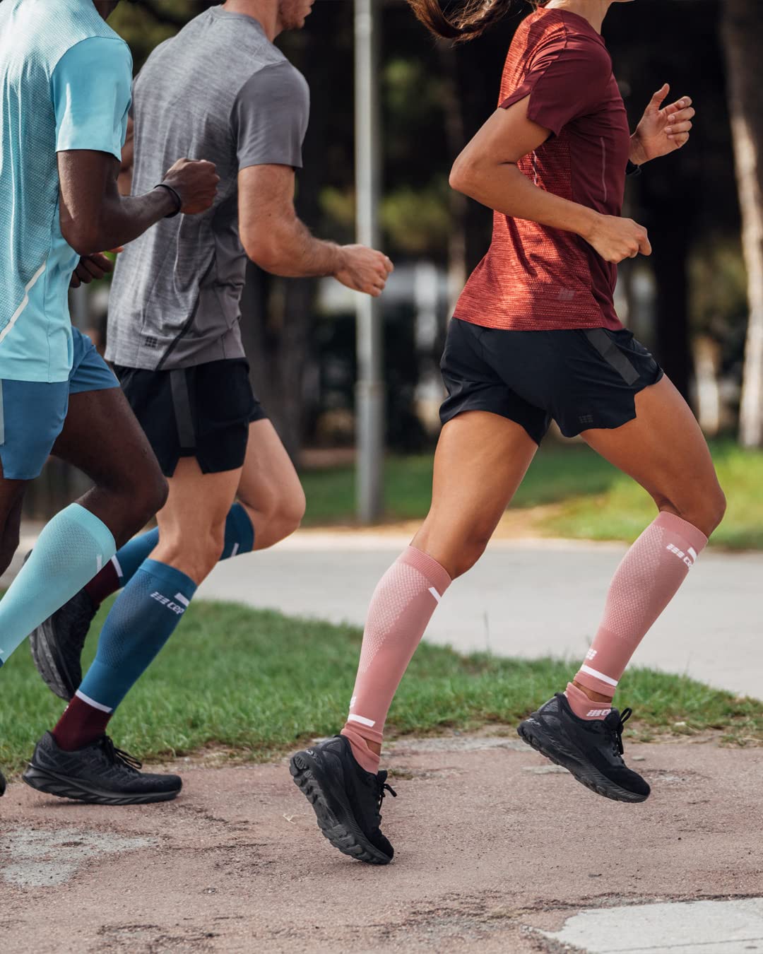 CEP Men's The Run Tall Compression Socks 4.0 - Best Athletic Performance Socks for Running, Hiking & Recovery - Improve Blood Circulation & Reduce Muscle Fatigue
