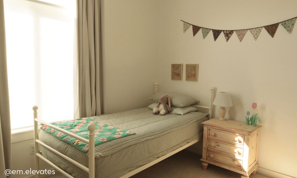 Chloe Luxe Beddy's - Ultra Soft & Cozy Bedding Set for Women & Girls | Perfect for Winter Nights, Sleepovers & Relaxation