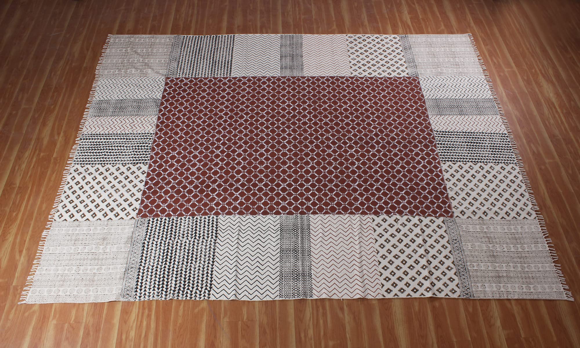 4x6 Brown Cotton Dhurrie Geometric Kilim Rug - Rectangular Area Rug for Indoor & Outdoor Use, Flatweave High Traffic Carpet - Perfect for Bedroom, Dining Room & Living Room Decor