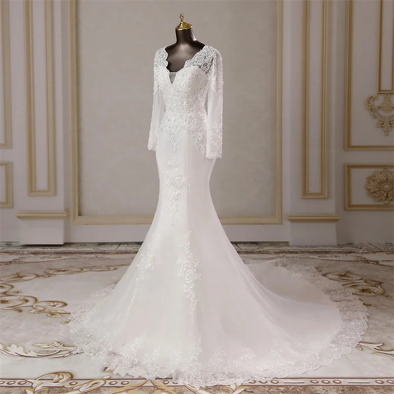 Elegant Long Sleeve Applique Mermaid Wedding Dress for Bride - Perfect for Beach, Church, and Formal Wedding Ceremonies